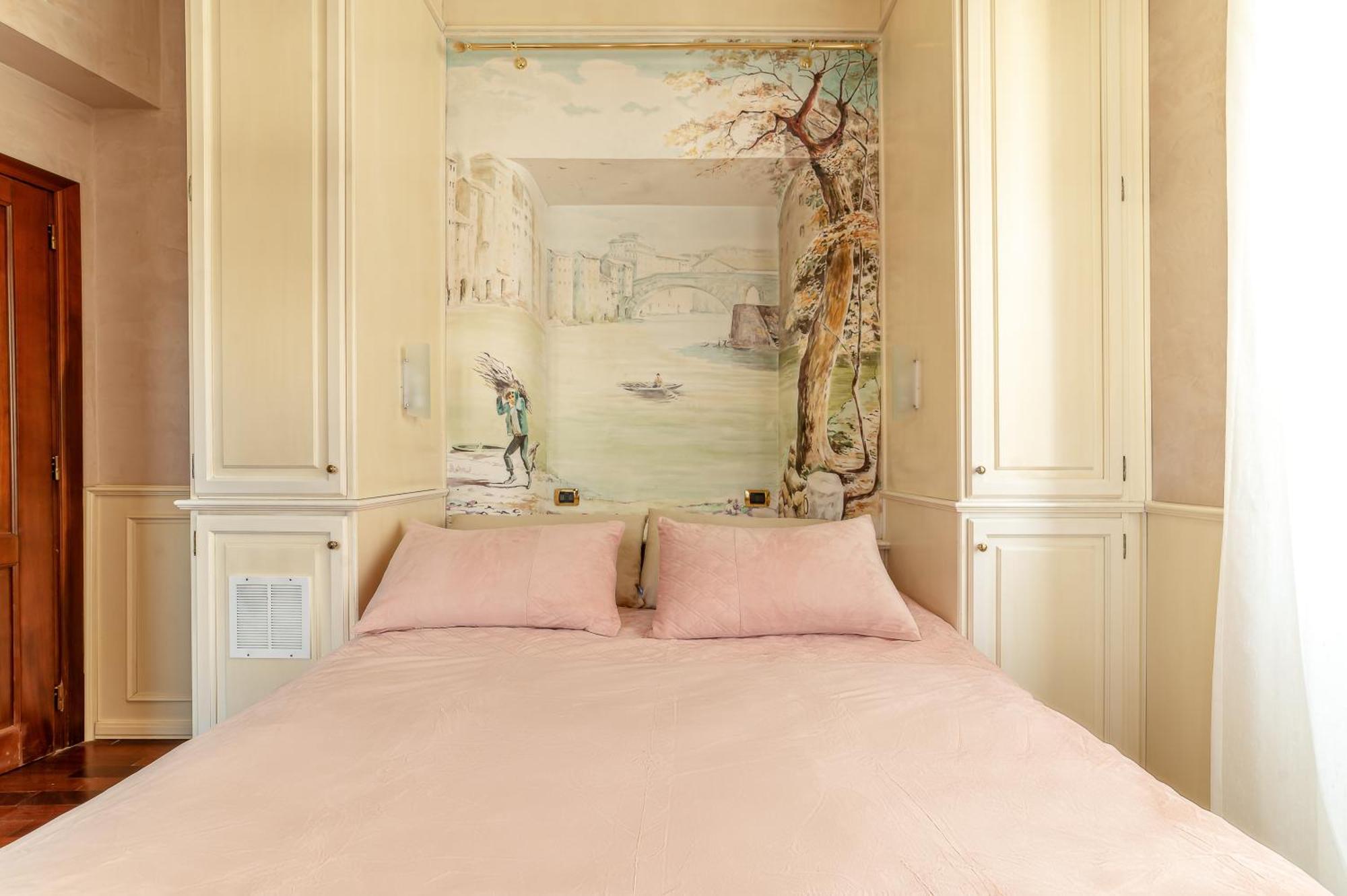 Downtown Luxury B&B - Termini Train Station - Rome — Photos 1
